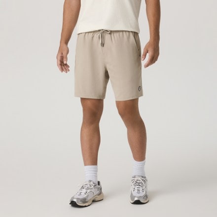 Vuori Kore Lined Shorts - Men's 7" Inseam 1