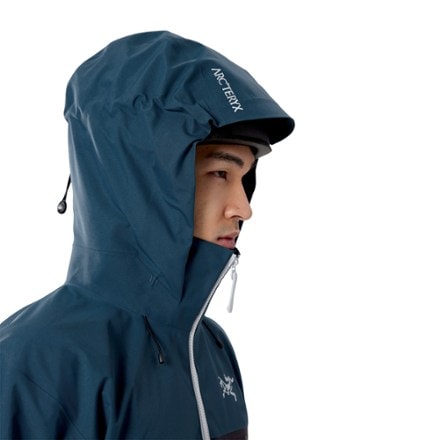 Arc'teryx Beta AR Jacket - Men's 6