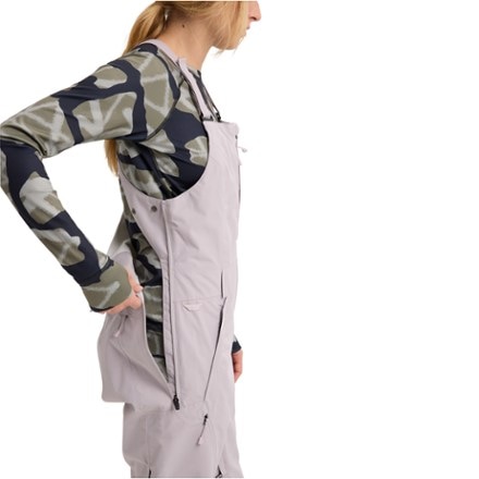 Burton Reserve 2L Bib Pants - Women's 4