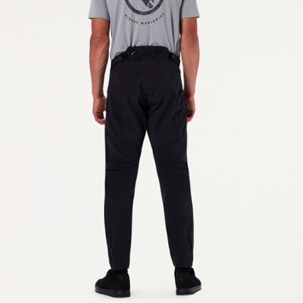 Endura MT500 Spray Bike Trousers - Men's 2