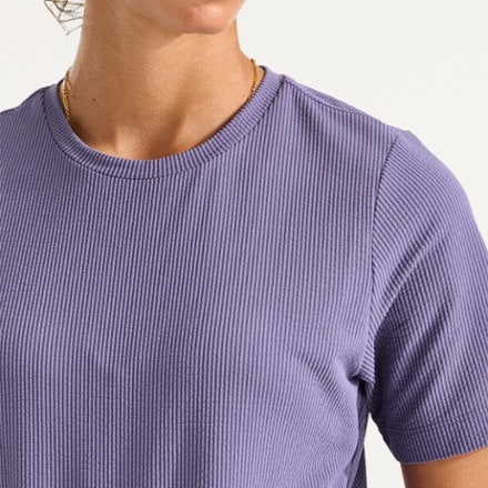 The North Face Golden Ridge Ribbed T-Shirt - Women's 3