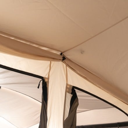 Snow Peak Land Lock X Tent 9