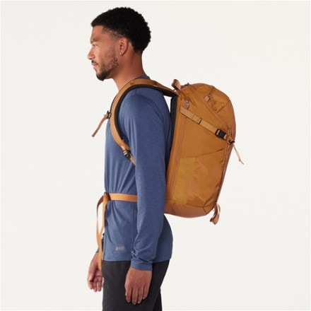 REI Co-op Ruckpack 30 Pack 2