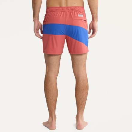 Fair Harbor Bungalow 5" Swim Trunks - Men's 2