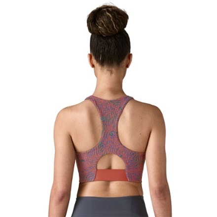 Patagonia Maipo Mid-Impact Bra 2