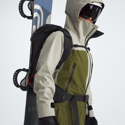The North Face Snomad 23 Snow Pack 8