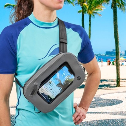 Nite Ize RunOff Waterproof Waist Pack Phone not included