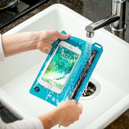 Nite Ize RunOff Waterproof Travel Pouch - Small 8