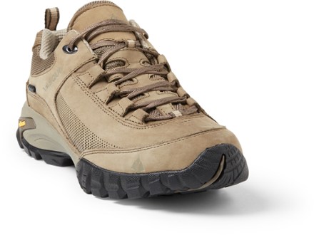 vasque men's talus trek low ultradry hiking shoe
