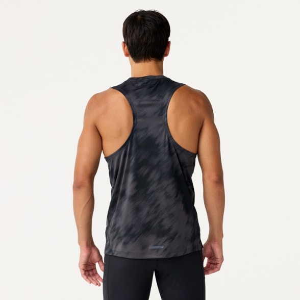 On Body Image of color Metablur Black