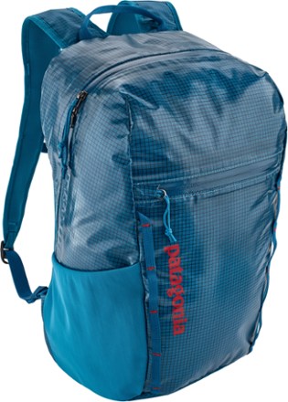 lightweight black hole pack 26l