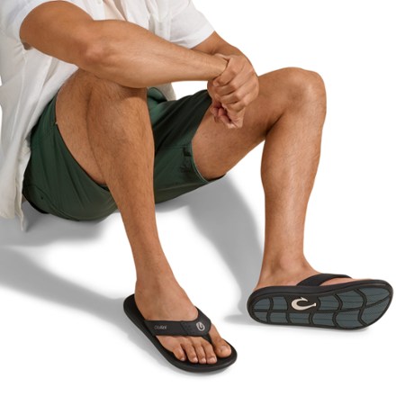 OluKai Pili Flip-Flops - Men's 3