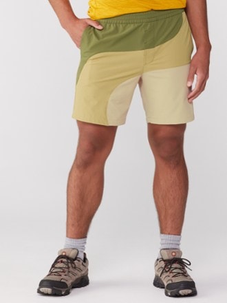 Outdoor Voices RecTrek Colorblock 7" Shorts - Men's 1