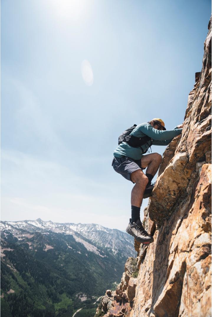 Location Image for Alpenglow Hoody - Men's