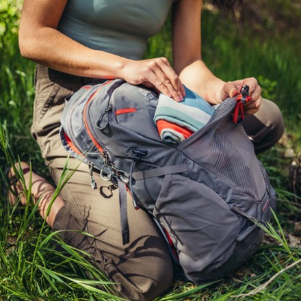 Maya backpack deals