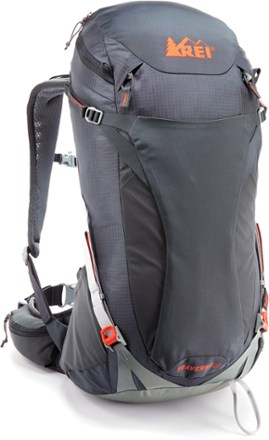burton traverse travel pack