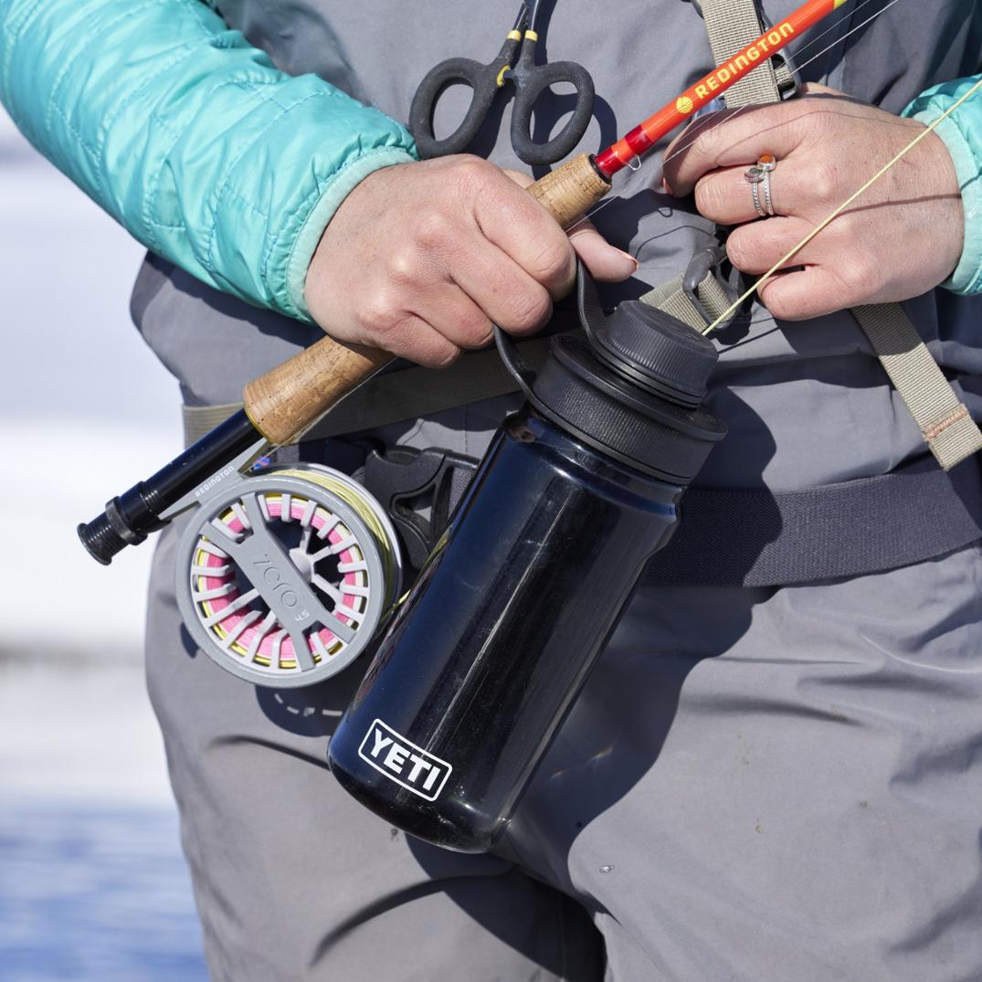 Location Image for Yonder Water Bottle with Yonder Chug Cap - 20 fl. oz.