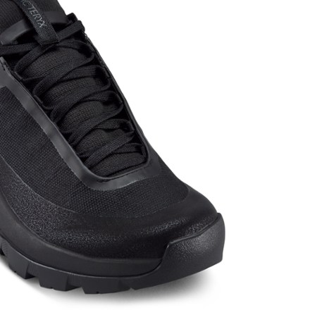 Arc'teryx Vertex Alpine GTX Approach Shoes - Women's 2