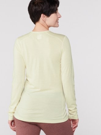 Icebreaker Merino 200 Oasis Long-Sleeve Crewe Thermal Top - Women's 2