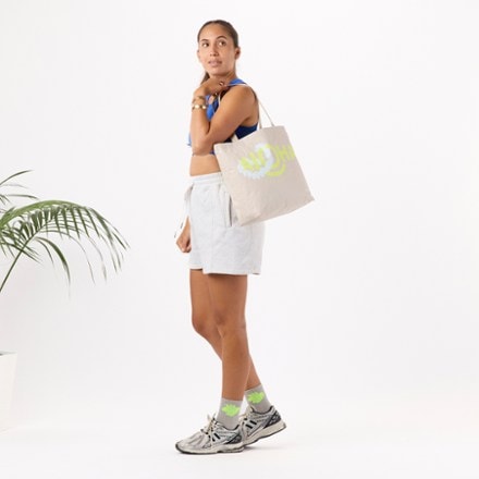 ALOHA Collection Reversible Tote 2