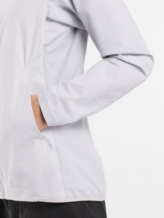 Arc'teryx Gamma Lightweight Hoodie - Women's 5