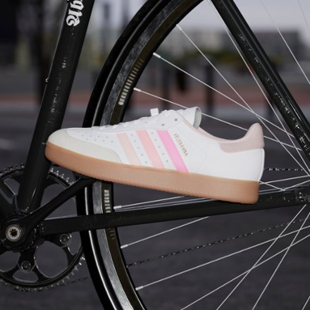 Location Image for Velosamba Leather Cycling Shoes