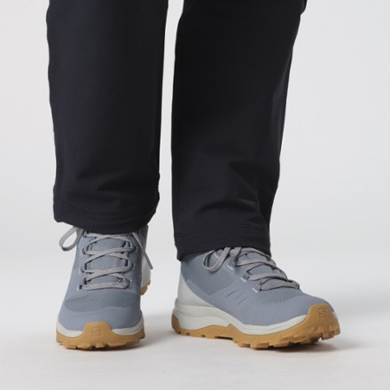 Salomon OUTsnap CSWP Boots - Women's 6
