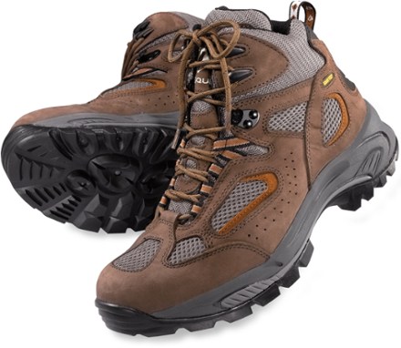 breeze at men's gore tex hiking boots