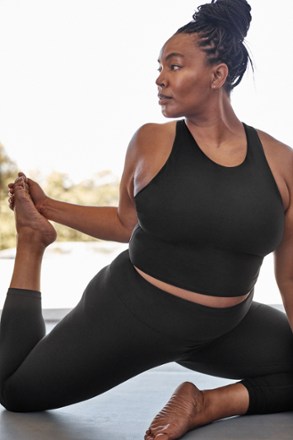 Plus Size Short Yoga Pants