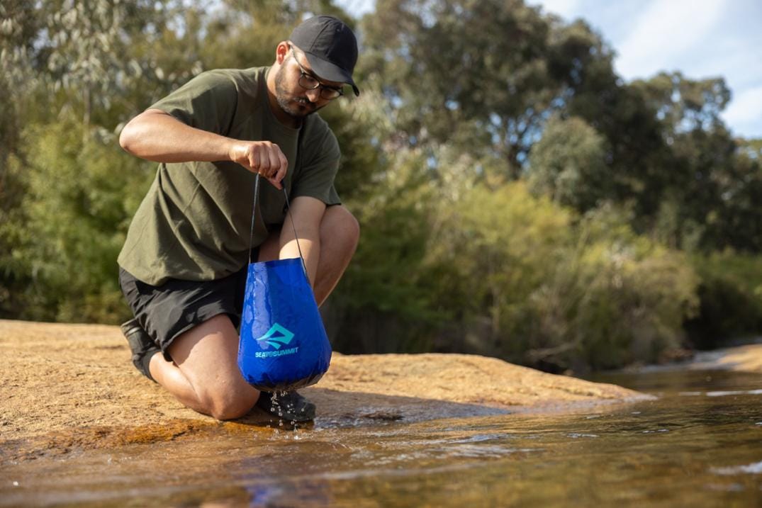 Location Image for Folding Bucket - 10 L