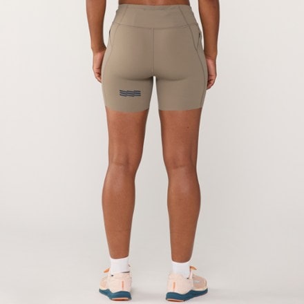 Janji Pace 5" Shorts - Women's 4
