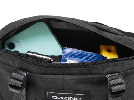 DAKINE Hot Laps 1 L Bike Waist Pack 4