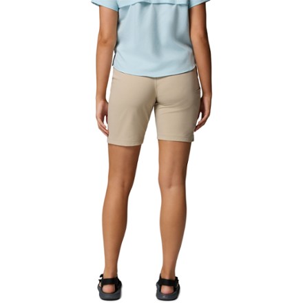 Columbia Leslie Falls Long Shorts II - Women's 1