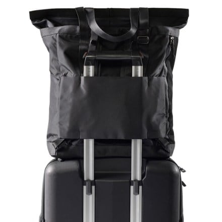 Matador 24 L Tote Pack 8