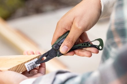 Leatherman Skeletool CX Multi-Tool 3