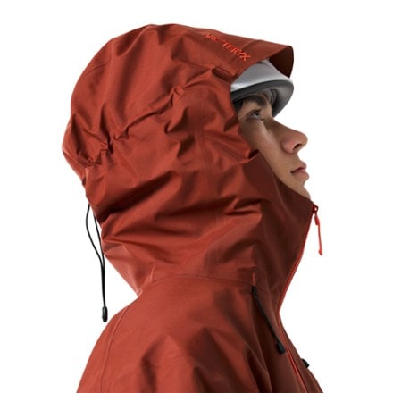 Arc'teryx Beta SL Jacket - Men's 8