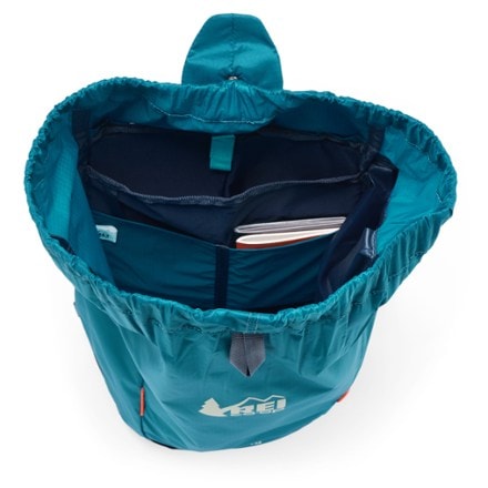 REI Co-op Flash 18 Pack 6