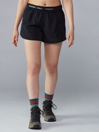 north face hiking shorts womens