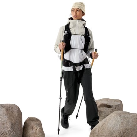 Arc'teryx Beta Jacket - Women's 3