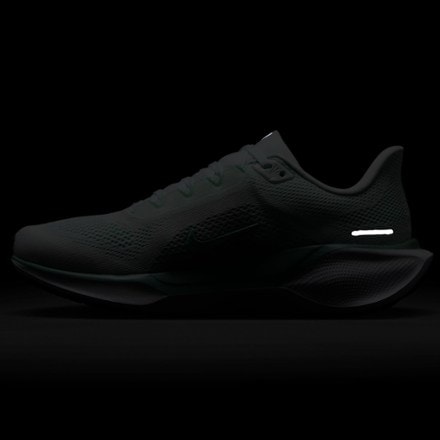 Nike Pegasus 41 Road-Running Shoes - Women's 9