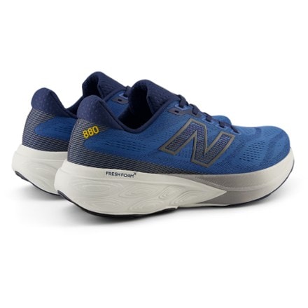 New Balance Fresh Foam X 880v15 Road-Running Shoes - Men's 3