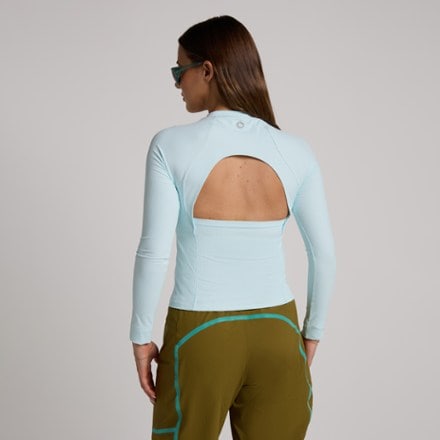SENIQ Oasis UV Protect Long-Sleeve Shirt - Women's 2