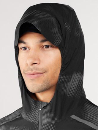 On Weather Lumos Running Jacket - Men's 5