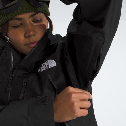 The North Face GTX Hex Jacket - Women's 6