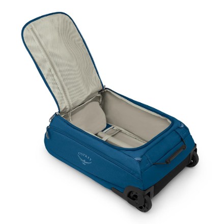 Osprey Daylite Carry-On Wheeled Duffel 40 6