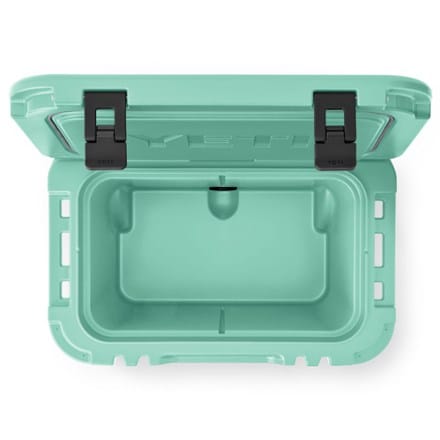 YETI Roadie 32 Wheeled Cooler 5
