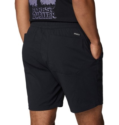 Mountain Hardwear Dynama Shorts - Men's 5