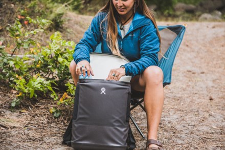 Hydro Flask Unbound Soft Cooler Tote – Born Wild