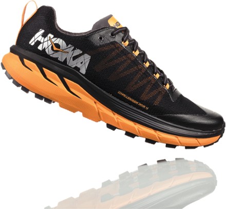 hoka one one challenger atr 4