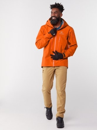 Arc'teryx Alpha SV Jacket - Men's 3
